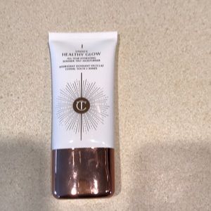 Charlotte Tilbury Healthy Glow tinted moisturizer